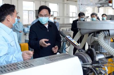 張玉卓到北京化工研究院調研 聚焦新材料技術創新，推進科技成果轉化